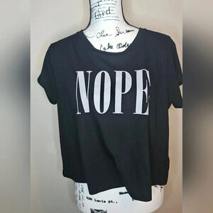 NWOT Torrid Plus Size 00 NOPE BLACK CROP Cropped TEE Shirt